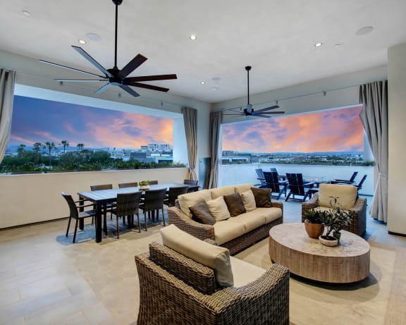 Photo Gallery Image