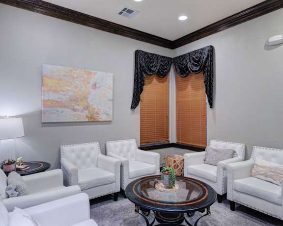 Photo Gallery Image
