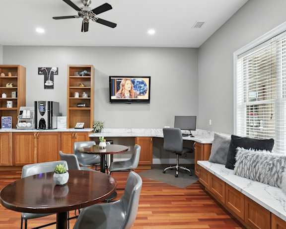 Photo Gallery Image