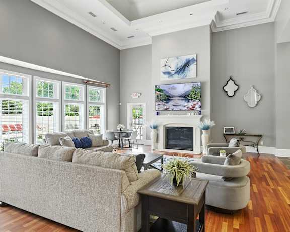 Photo Gallery Image