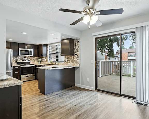 Photo Gallery Image
