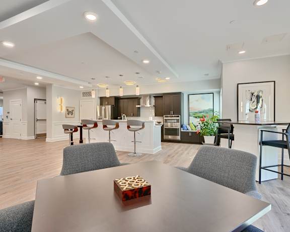 Photo Gallery Image