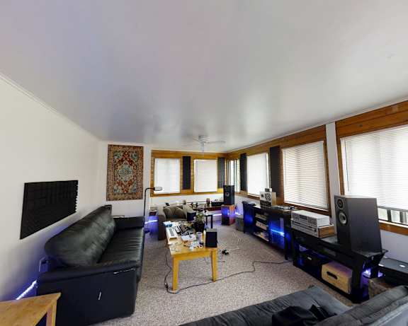 Photo Gallery Image