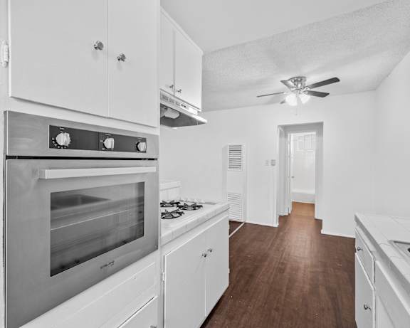 Photo Gallery Image