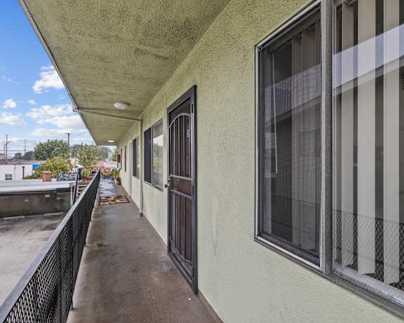 Photo Gallery Image