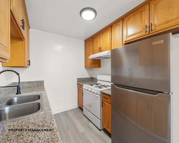 Photo Gallery Image