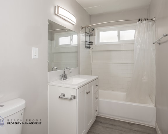Photo Gallery Image