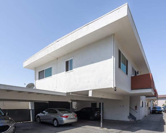 Photo Gallery Image