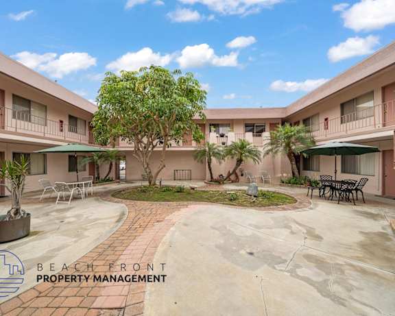 Photo Gallery Image