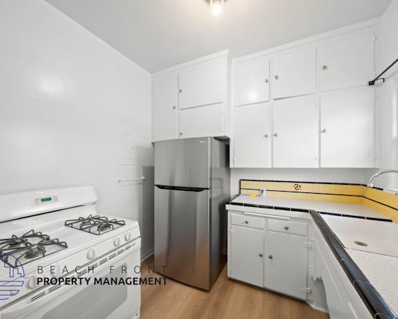 Photo Gallery Image