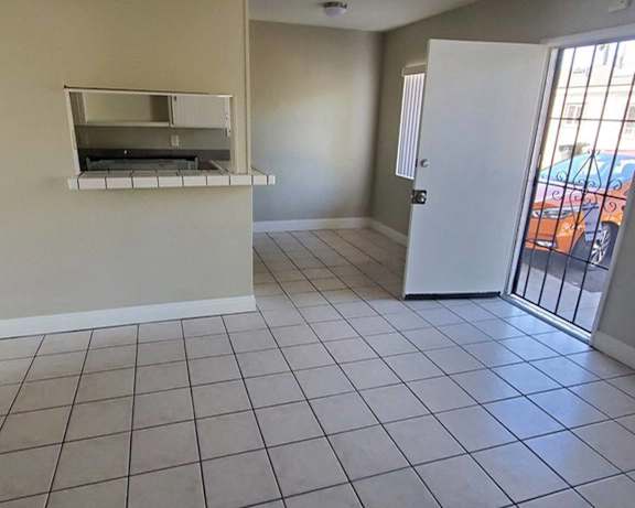 Photo Gallery Image