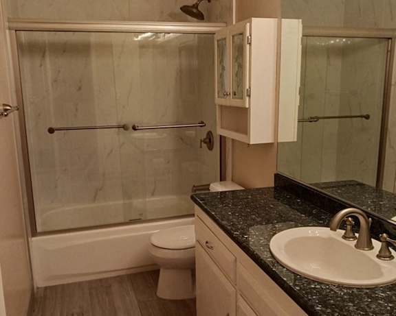 Photo Gallery Image