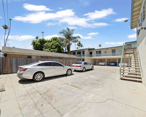 Photo Gallery Image