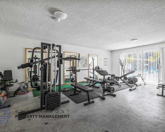 Photo Gallery Image