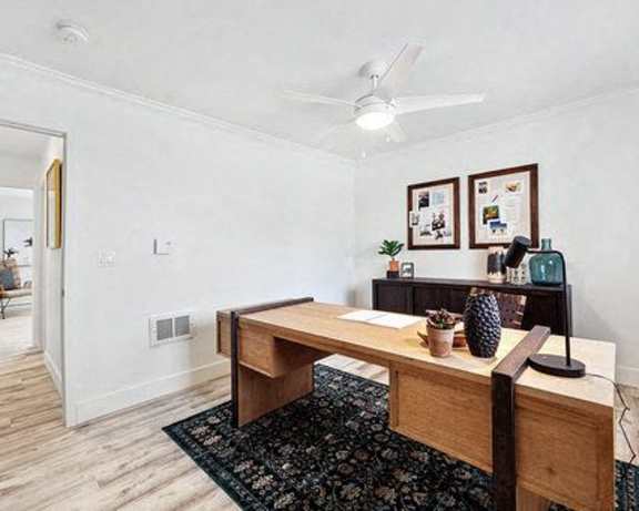 Photo Gallery Image