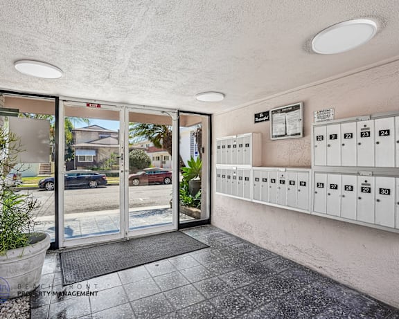 Photo Gallery Image
