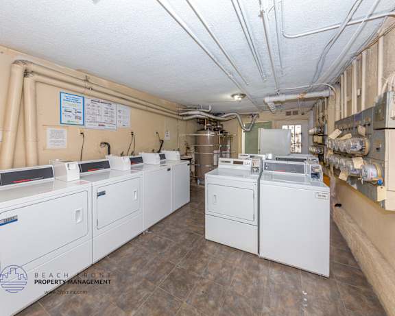 Photo Gallery Image
