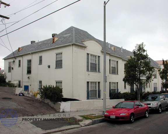 Photo Gallery Image