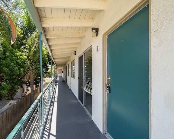 Photo Gallery Image