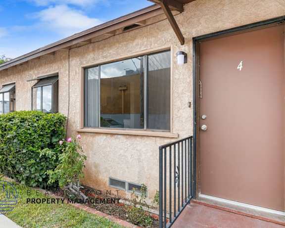Photo Gallery Image