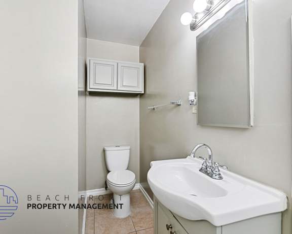 Photo Gallery Image