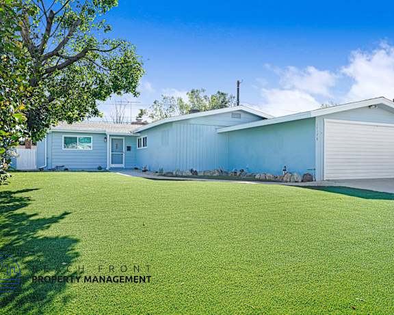 Photo Gallery Image