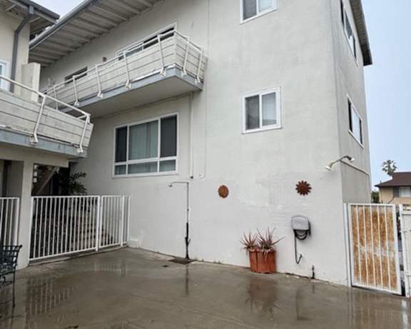 Photo Gallery Image