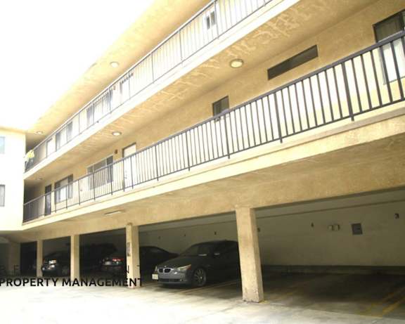 Photo Gallery Image