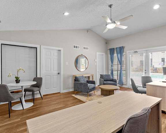 Photo Gallery Image