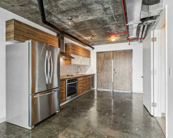 Photo Gallery Image
