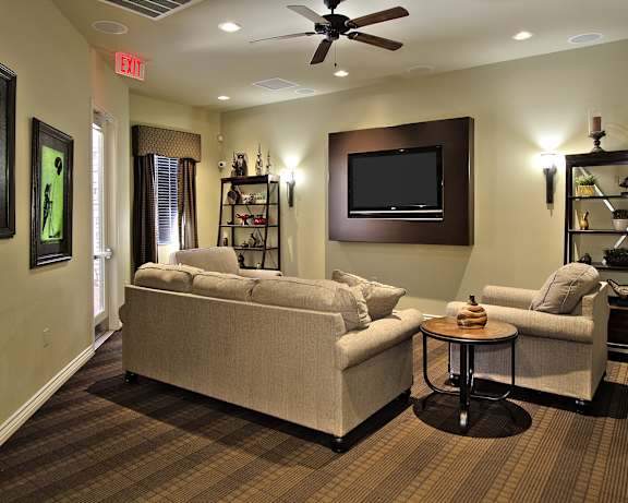 Photo Gallery Image