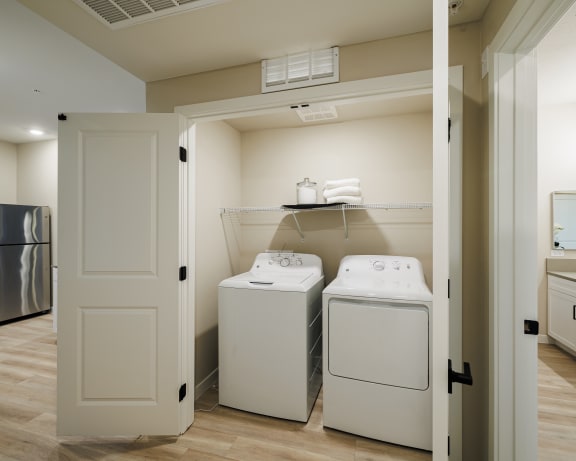 Photo Gallery Image