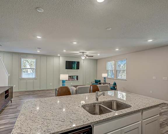 Photo Gallery Image