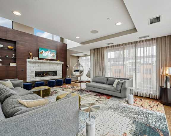 Photo Gallery Image