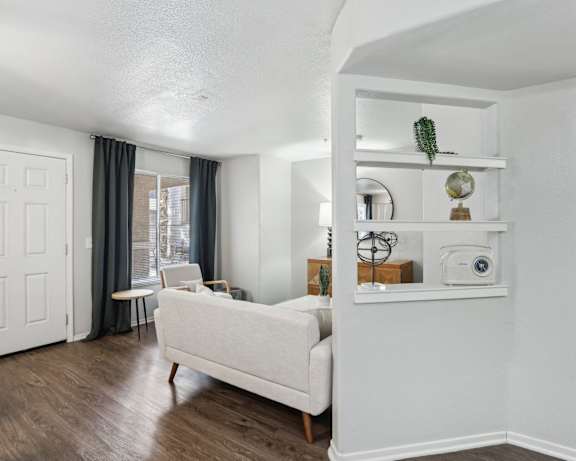 Photo Gallery Image