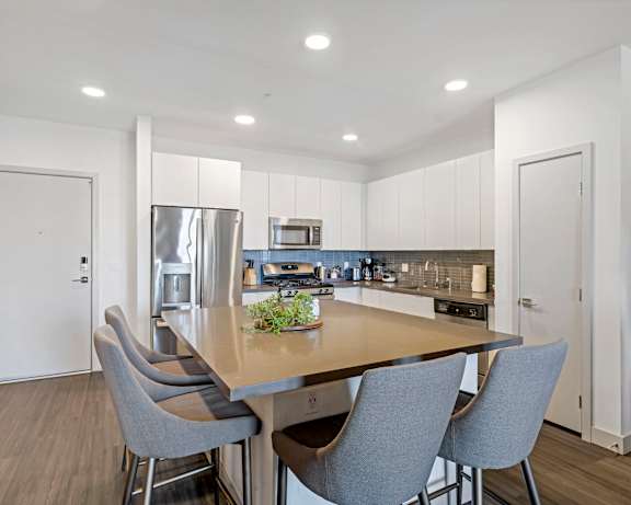 Photo Gallery Image