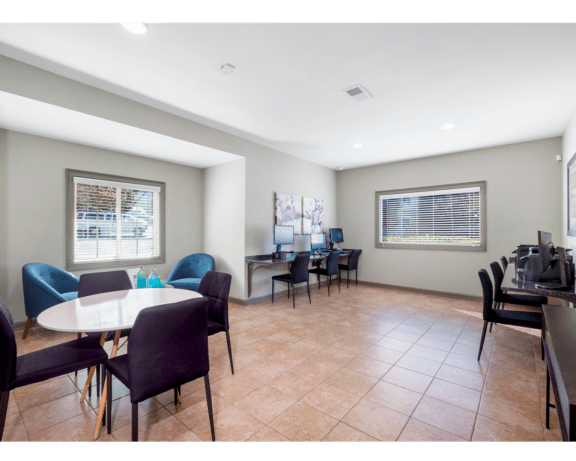 Photo Gallery Image