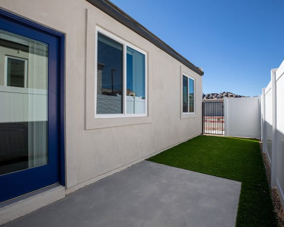 Photo Gallery Image