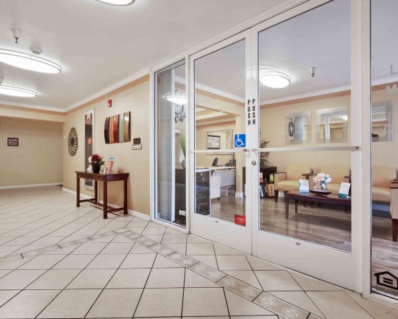 Photo Gallery Image