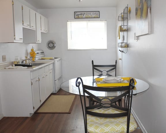 Photo Gallery Image