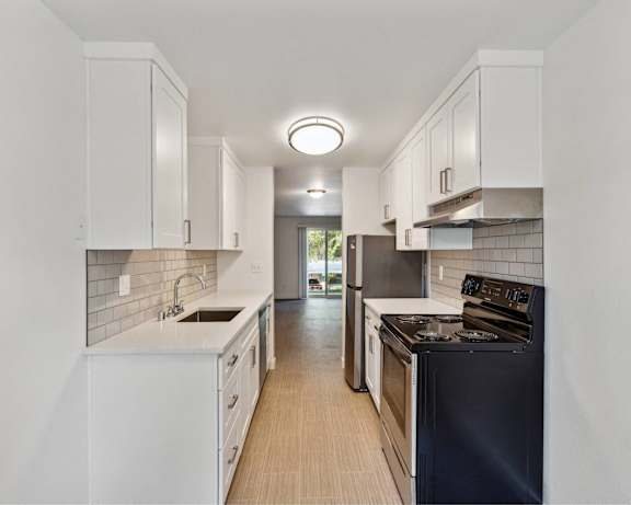 Photo Gallery Image
