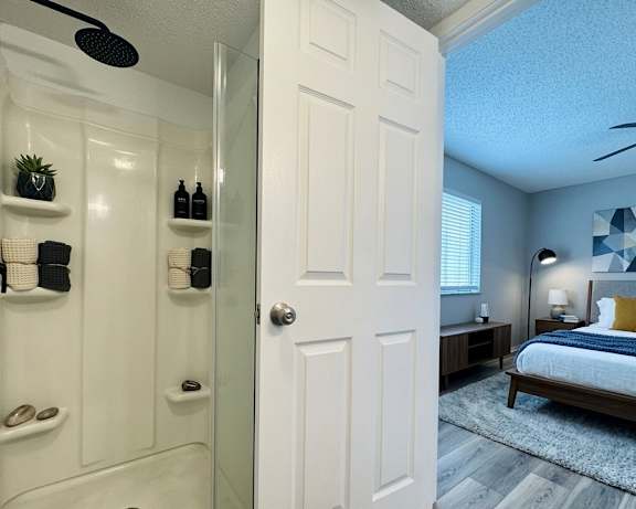 Photo Gallery Image