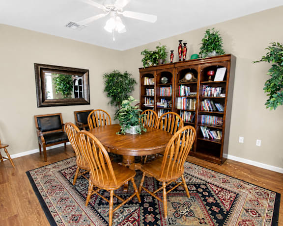 Photo Gallery Image