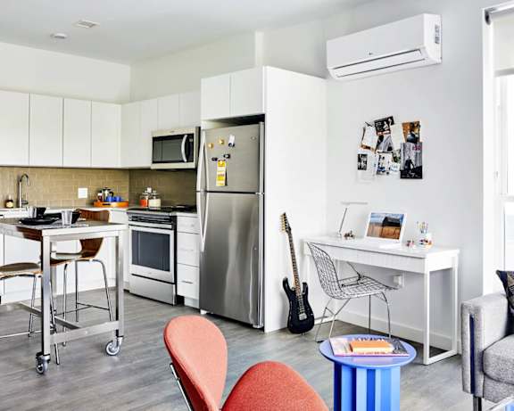 Photo Gallery Image