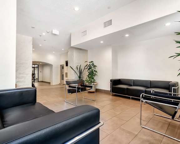 Photo Gallery Image