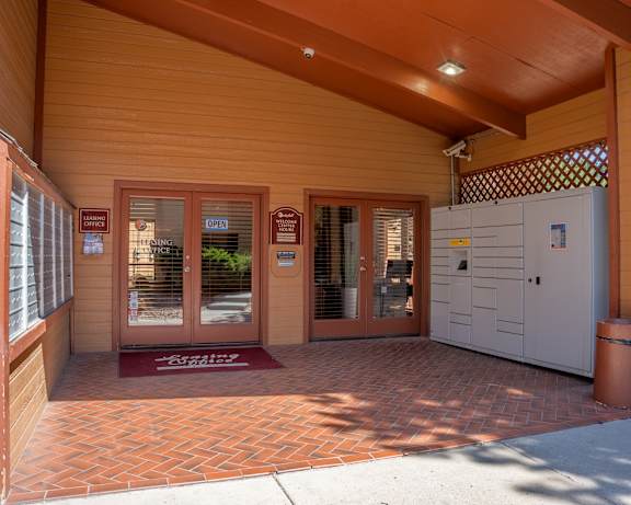 Photo Gallery Image
