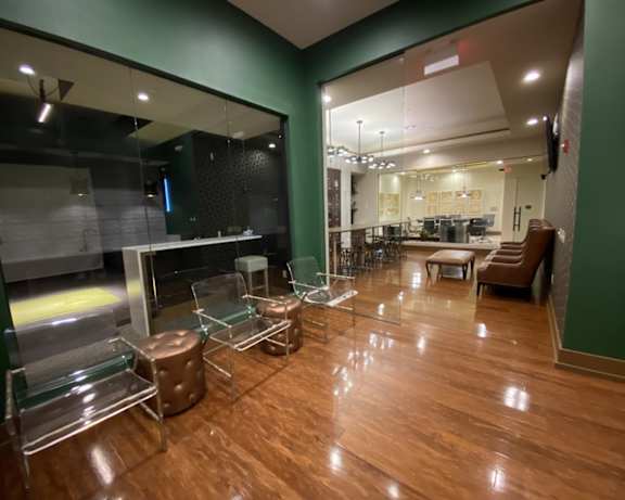 Photo Gallery Image