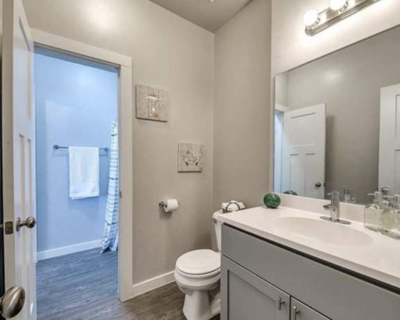 Photo Gallery Image