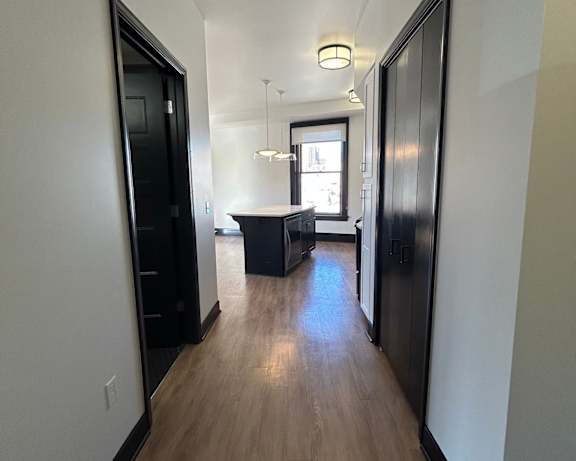 Photo Gallery Image