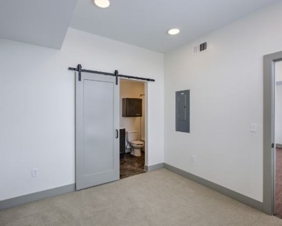 Photo Gallery Image